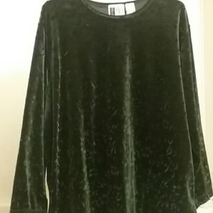 Bold Spirit dark velour ladies  top